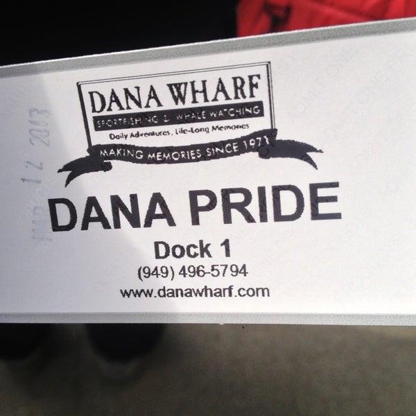 Снимок сделан в Dana Wharf Whale Watching пользователем Chris R. 3/12/2013