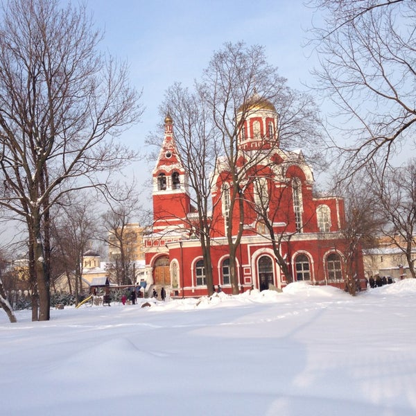 Храм благовещения в петровском парке