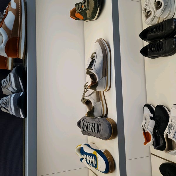 Clarks shoes westfield stratford deals