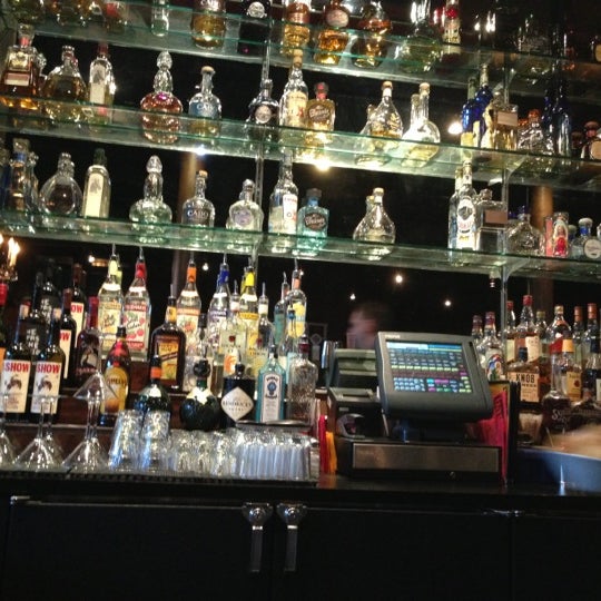 10/14/2012にDanny L.がBarrio Tequila Barで撮った写真