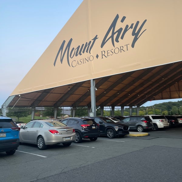 Foto tomada en Mount Airy Casino Resort  por Jozef B. el 9/11/2021