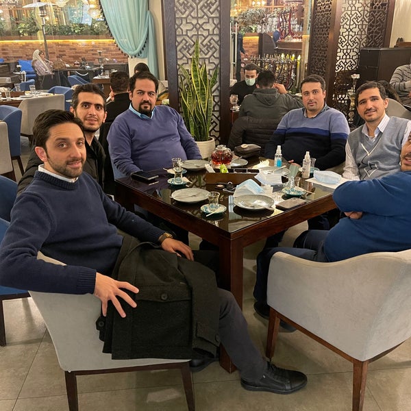 Foto tomada en Madaen Hookah Lounge  (کافه  عربی مدائن)  por Mohammad el 12/24/2020