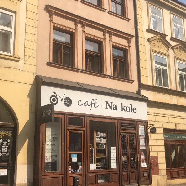 4/21/2021 tarihinde Terezka B.ziyaretçi tarafından Café Na kole'de çekilen fotoğraf
