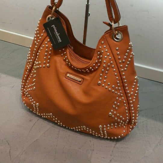 Primadonna Shoe Store In Barcelona