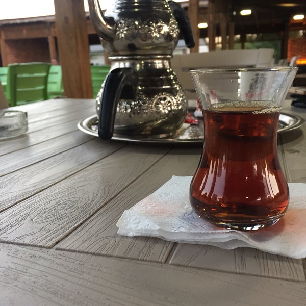 Foto tomada en Kafe Sinan  por Asrın B. el 10/6/2018