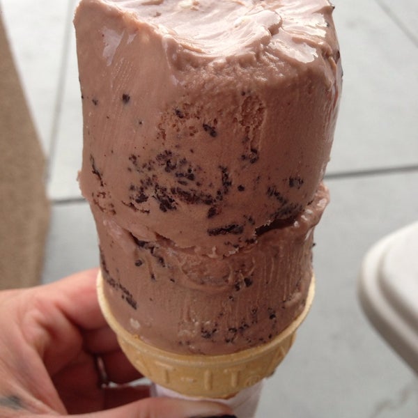 Photos at Scoops Thrifty Ice Cream 6 tips from 133 visitors