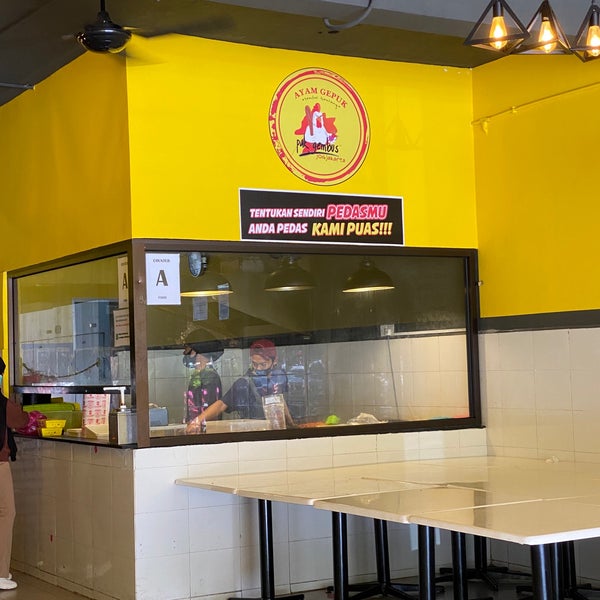 Ayam Gepuk Pak Gembus Petaling Jaya Selangor