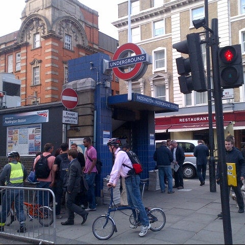 Paddington London Underground Station (District, Circle and Bakerloo ...