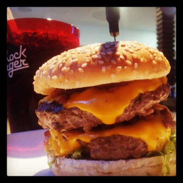 Photo prise au Rock Burger par Luciano.·. V. le1/3/2013