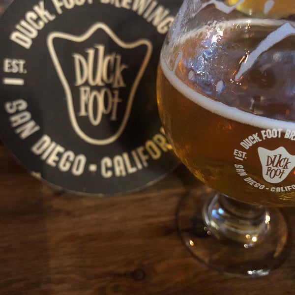 9/8/2018 tarihinde Aaron N.ziyaretçi tarafından Duck Foot Brewing Company'de çekilen fotoğraf