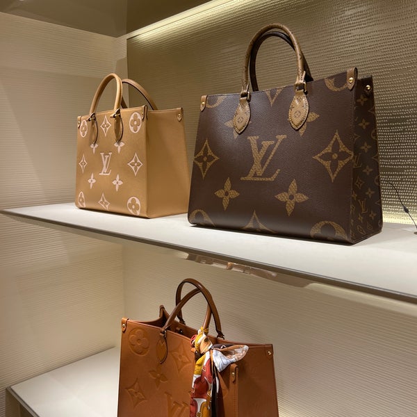 The Cube Lands At the Mall at Millenia: Louis Vuitton's Limited Time