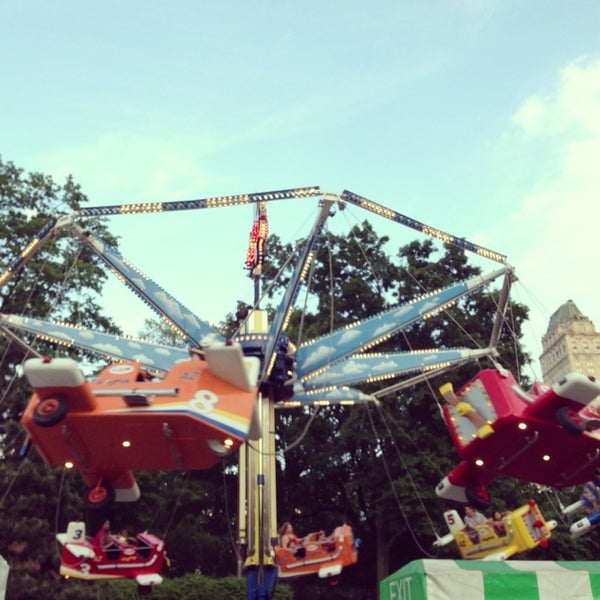 รูปภาพถ่ายที่ Victorian Gardens Amusement Park โดย Ani เมื่อ 5/28/2013