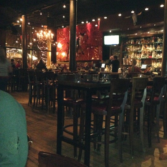 12/23/2012にBob T.がBarrio Tequila Barで撮った写真