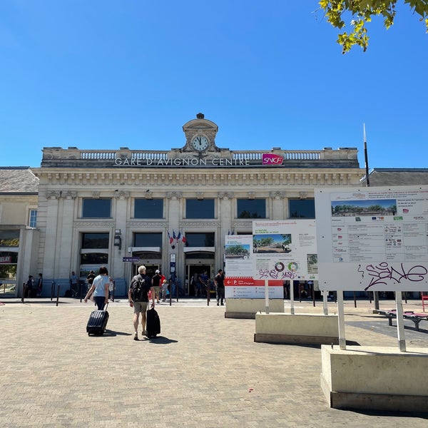 Photo taken at Gare SNCF d&#39;Avignon-Centre by Dennis H. on 8/1/2022