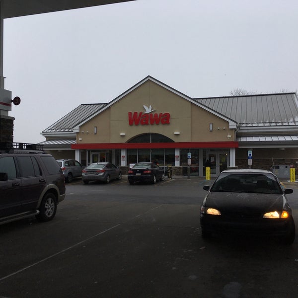 Wawa Convenience Store in Avondale