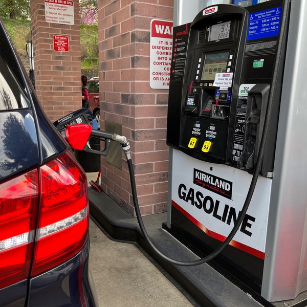 Costco Gasoline Fuel Station in Harrisburg