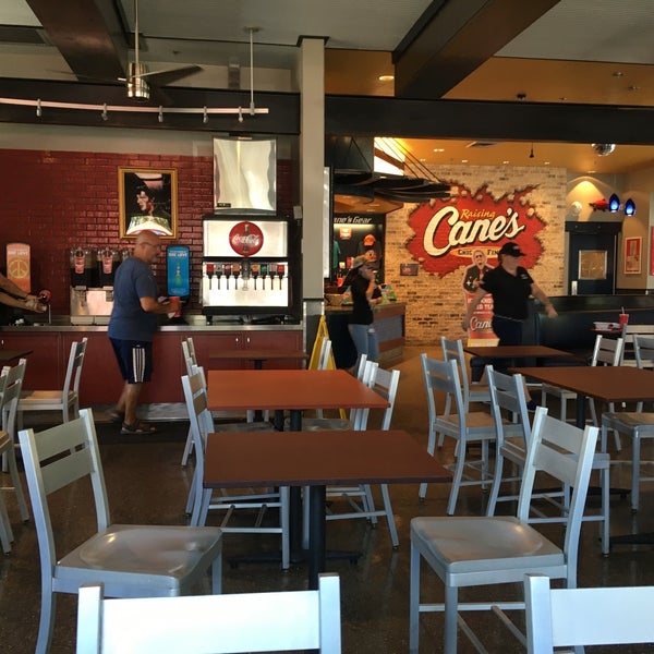 Photo taken at Raising Cane&#39;s Chicken Fingers by Dom A. on 8/9/2022