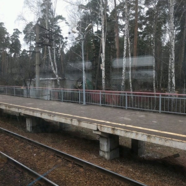 Зеленый бор ивантеевка. Станция зеленый бор. Болшево ивантеевка. Болшево зеленый бор. Станции "ивантеевка - зеленый бор".