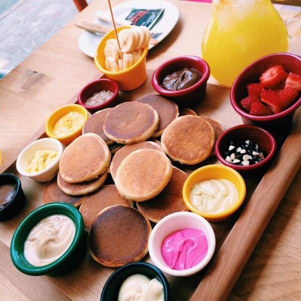 รูปภาพถ่ายที่ Cookline Pancakes โดย Burcu เมื่อ 1/14/2019