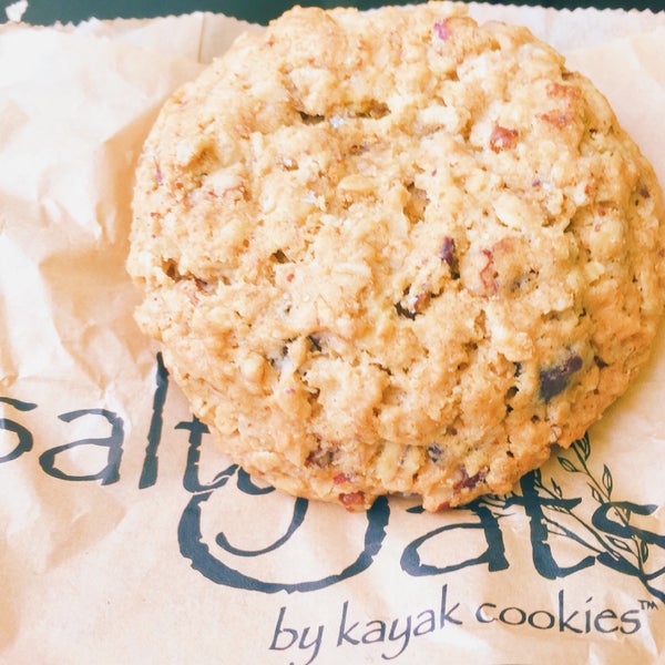 The salty oat cookies are deliciously filling. Also, the grilled salmon entree is great, but it comes in a curry sauce, so prepare yourself!