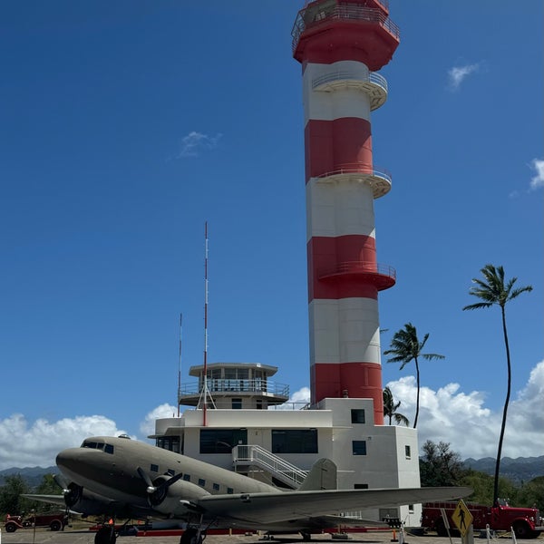 Снимок сделан в Pacific Aviation Museum Pearl Harbor пользователем Carmelle P. 4/8/2024