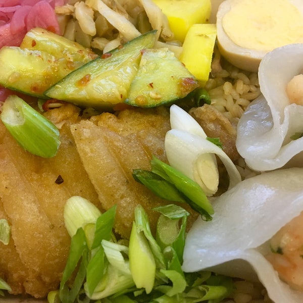 Rice Box Set: crispy chicken, shrimp & snow pea leaf dumplings