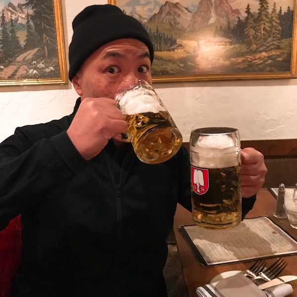 Photo taken at Heidelberg Restaurant by douglas on 3/24/2018