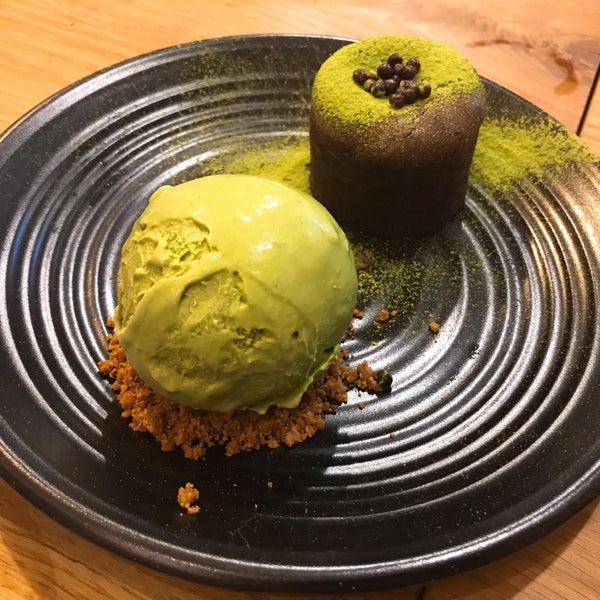 รูปภาพถ่ายที่ Spot Dessert Bar โดย douglas เมื่อ 5/24/2019