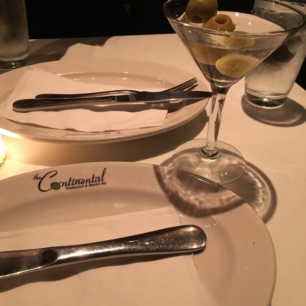 1/22/2017にDevin H.がContinental Restaurant &amp; Martini Barで撮った写真