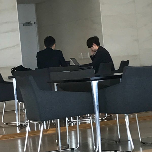 Photos At 株式会社ジーユー 六本木 23 Visitors