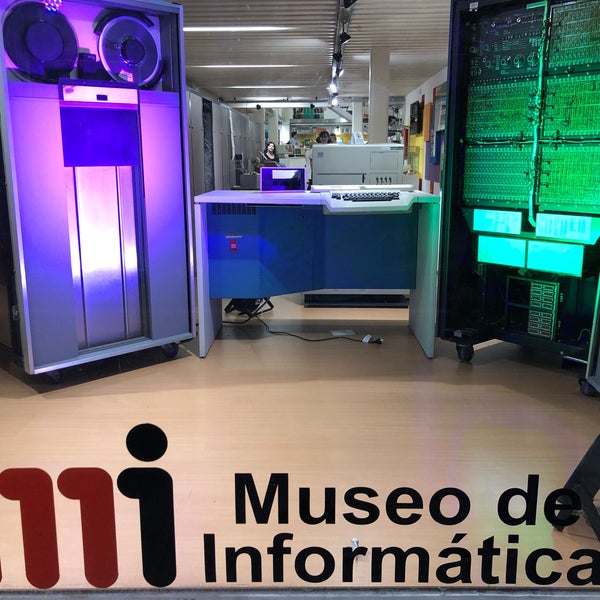 Photo prise au Museo de Informática de la República Argentina par Michael K. le3/16/2019