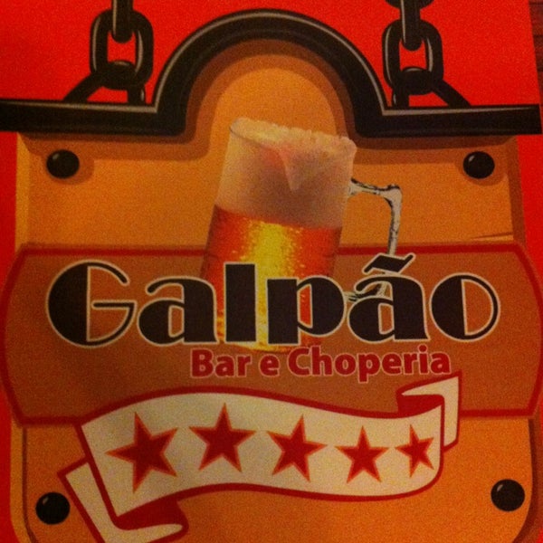 Photo taken at Galpão Bar &amp; Choperia by Thiago R. on 4/6/2013