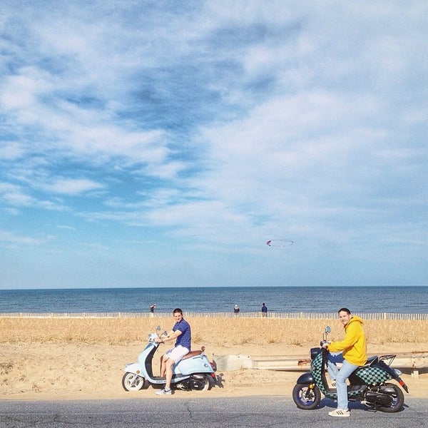 Surf Avenue Beach Surf Spot in Rehoboth Beach