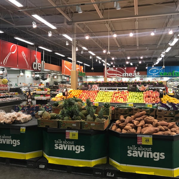 SaveOnFoods Grocery Store in Southwest Edmonton