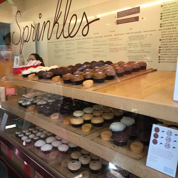 Photo taken at Sprinkles The Grove by Amir Q. on 5/14/2017