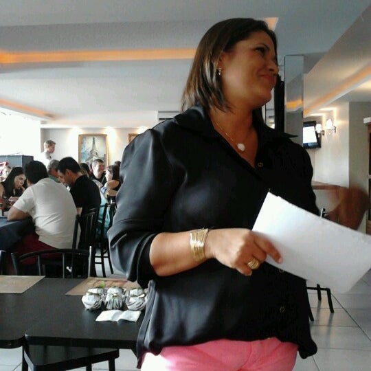 9/22/2012 tarihinde Fernanda d.ziyaretçi tarafından Living chopperia'de çekilen fotoğraf