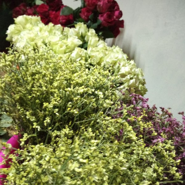 city market florists Flower Store in Nairobi Central Business District