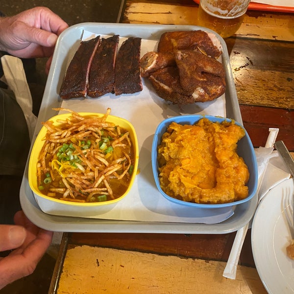 Bad Brads BBQ 11 tips from 299 visitors