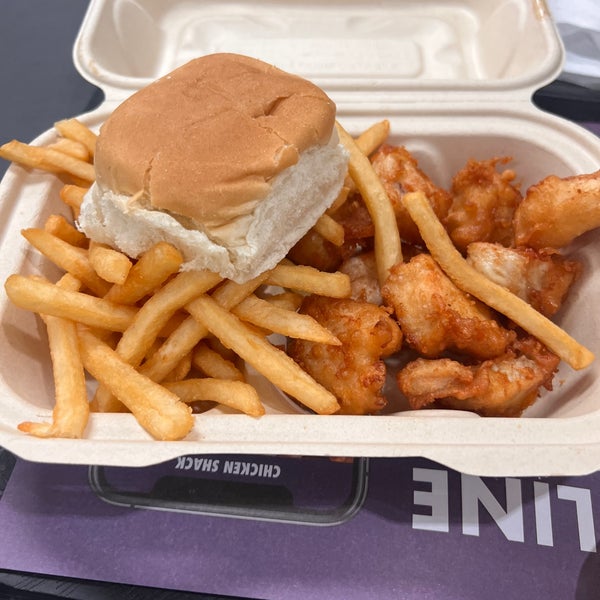 Chicken Shack Clawson'da Kızarmış Tavuk Restoranı