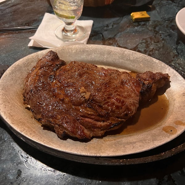 Photo prise au Clawson Steak House par Chad C. le10/27/2022