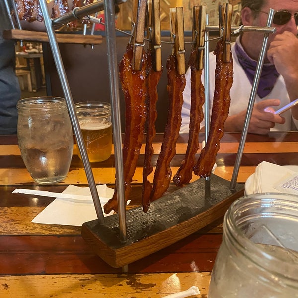 Bad Brads BBQ 11 tips from 299 visitors