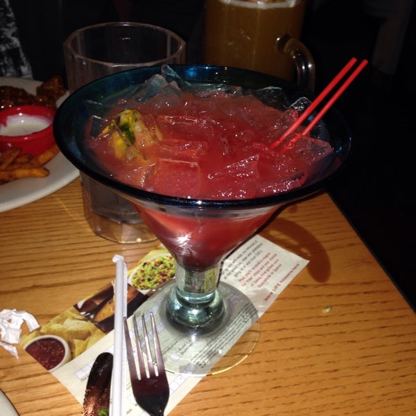 Photo taken at Chili&#39;s Grill &amp; Bar by Tiffany B. on 12/21/2013