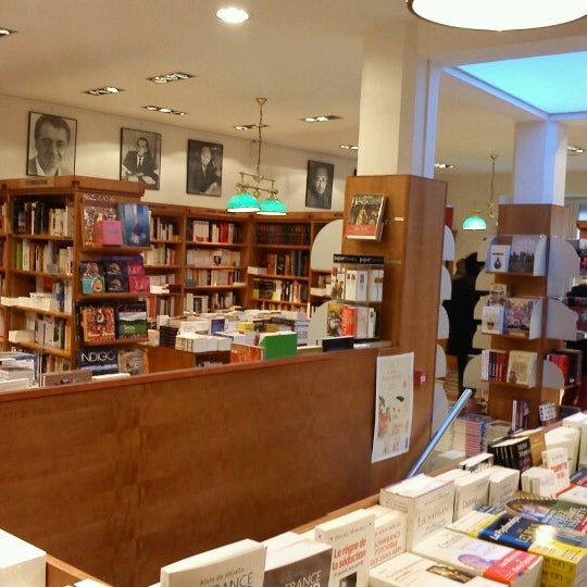 Photo taken at Librairie Internationale Kléber by David N. on 12/21/2012