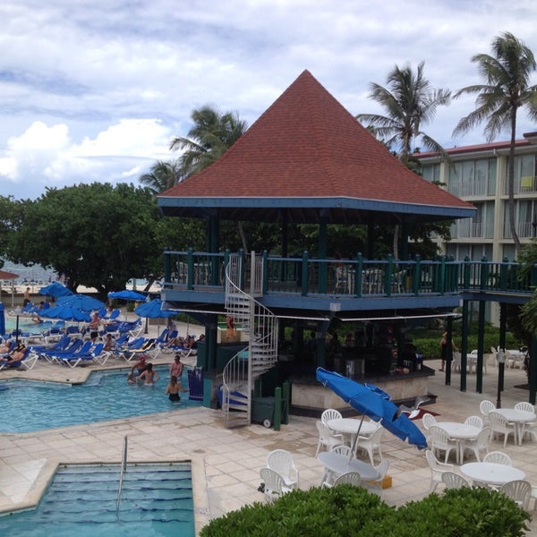 Breezes Resort Cable Beach 19 tips