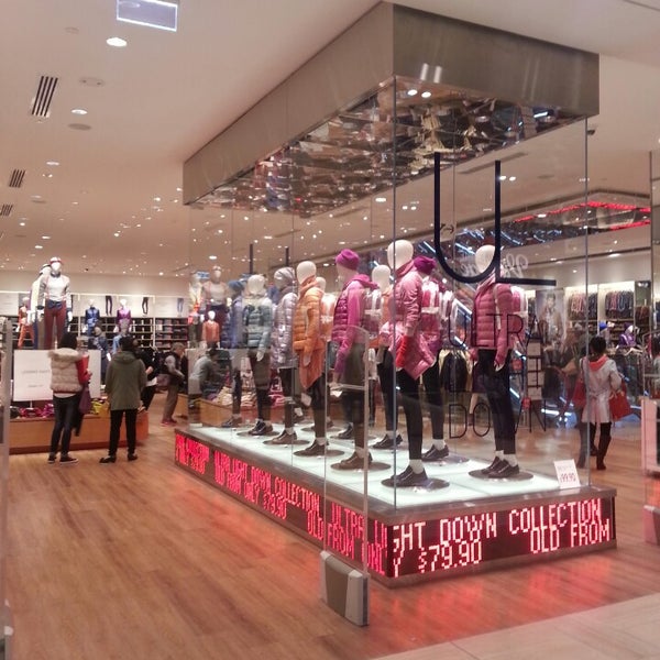 Uniqlo Clothing Store in Melbourne