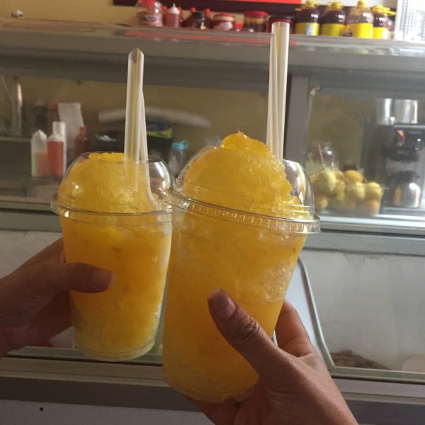 La Palapa Jugos Highland Park Los Angeles, CA