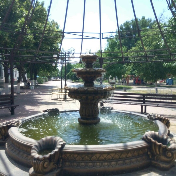 Парк в приморске