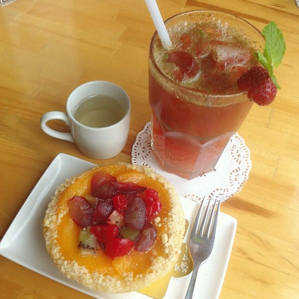 Pin by StormWolfDiamond on Pastry & Sweets! Food, Ice cream, Desserts