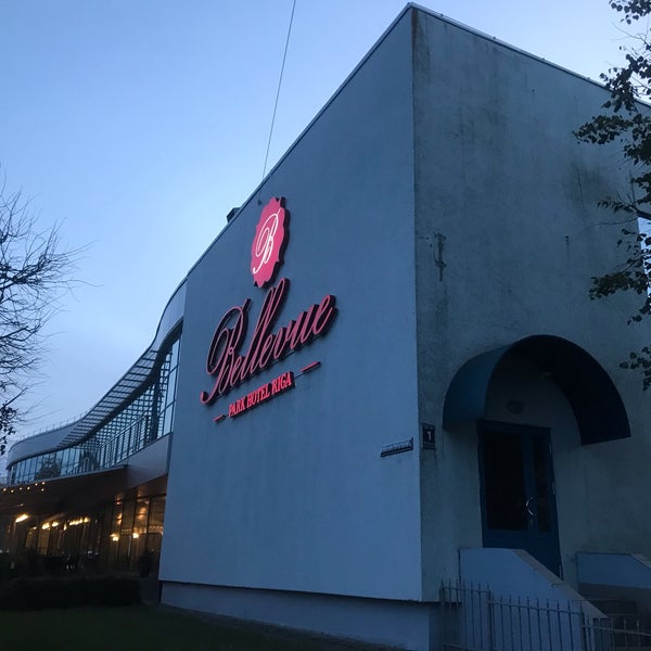 รูปภาพถ่ายที่ Bellevue Park Hotel Riga โดย Vik t. เมื่อ 10/1/2019