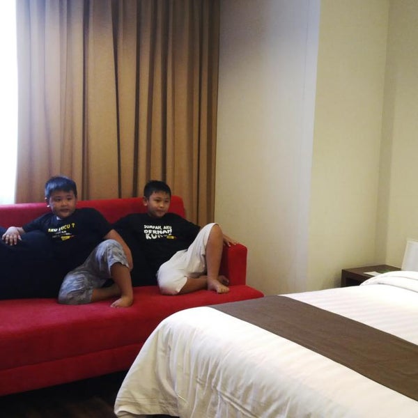 Foto diambil di Aston Pluit Hotel &amp; Residence oleh Andry T. pada 7/31/2014